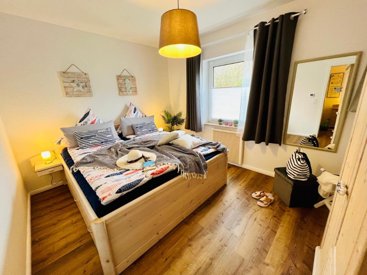 Seelund - Meeresrauschen Lauschen - Ruhiges Sonniges Apartment Mit Garten Und Terrasse Nahe Strand Und Ostsee Schönhagen Eksteriør billede