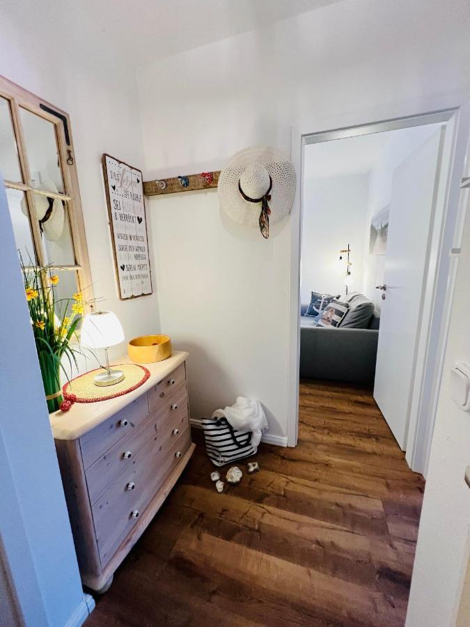Seelund - Meeresrauschen Lauschen - Ruhiges Sonniges Apartment Mit Garten Und Terrasse Nahe Strand Und Ostsee Schönhagen Eksteriør billede