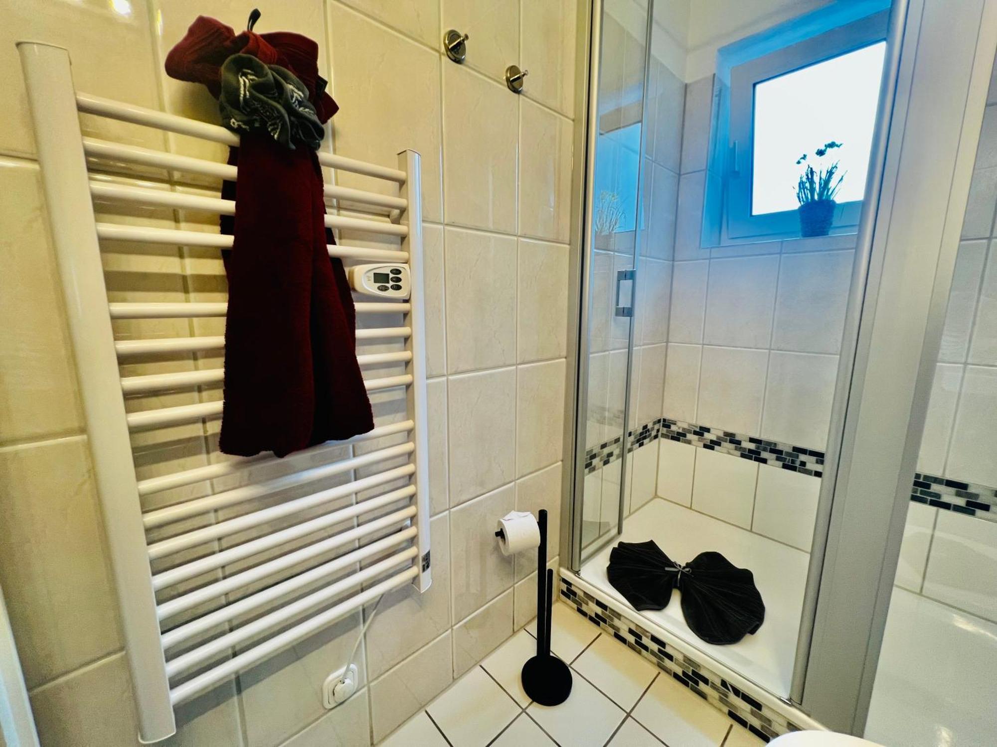 Seelund - Meeresrauschen Lauschen - Ruhiges Sonniges Apartment Mit Garten Und Terrasse Nahe Strand Und Ostsee Schönhagen Eksteriør billede